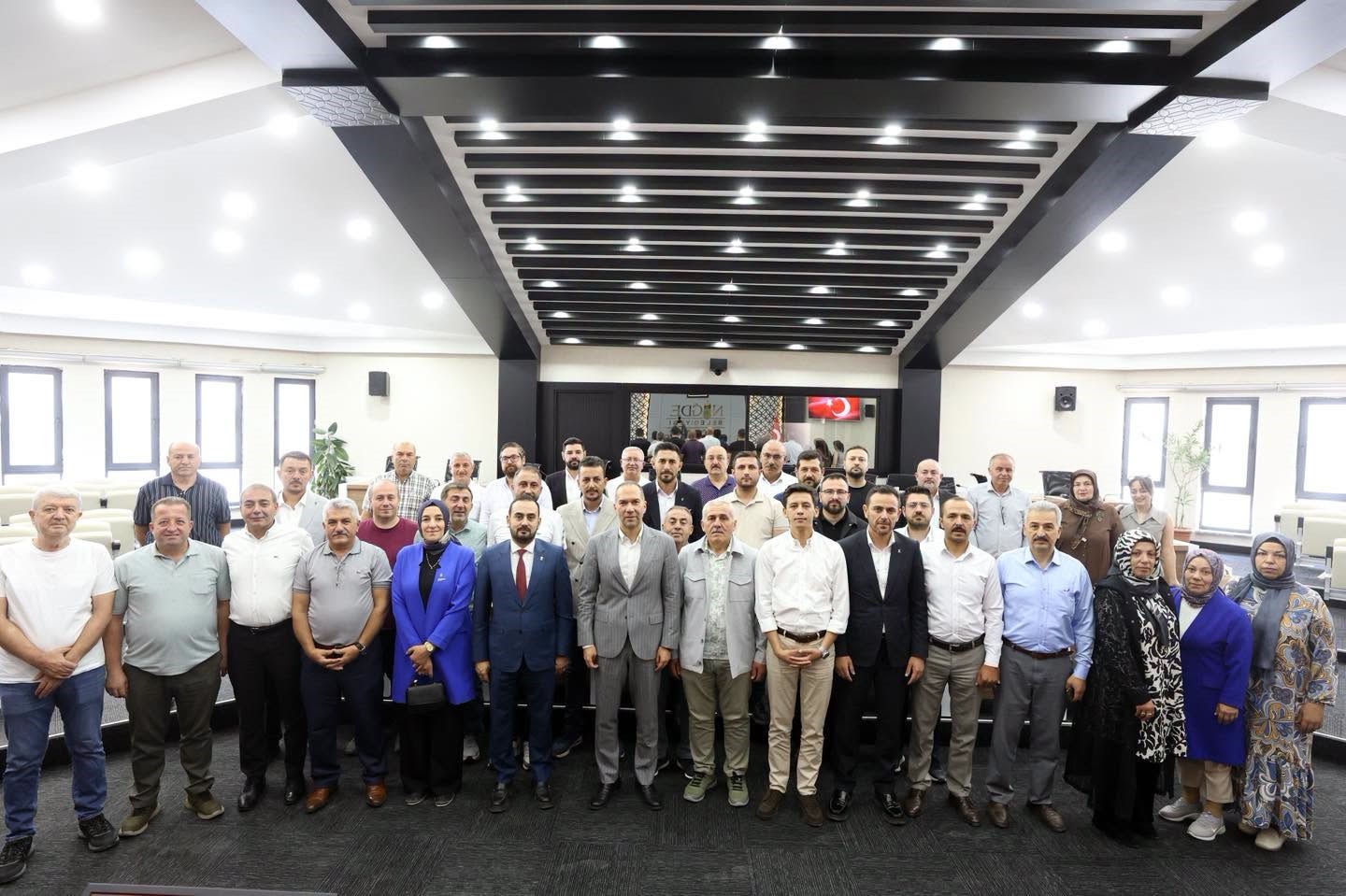 Başkan Özdemir’e UCLG üyeliği sonrası tebrik ziyaretleri sürüyor