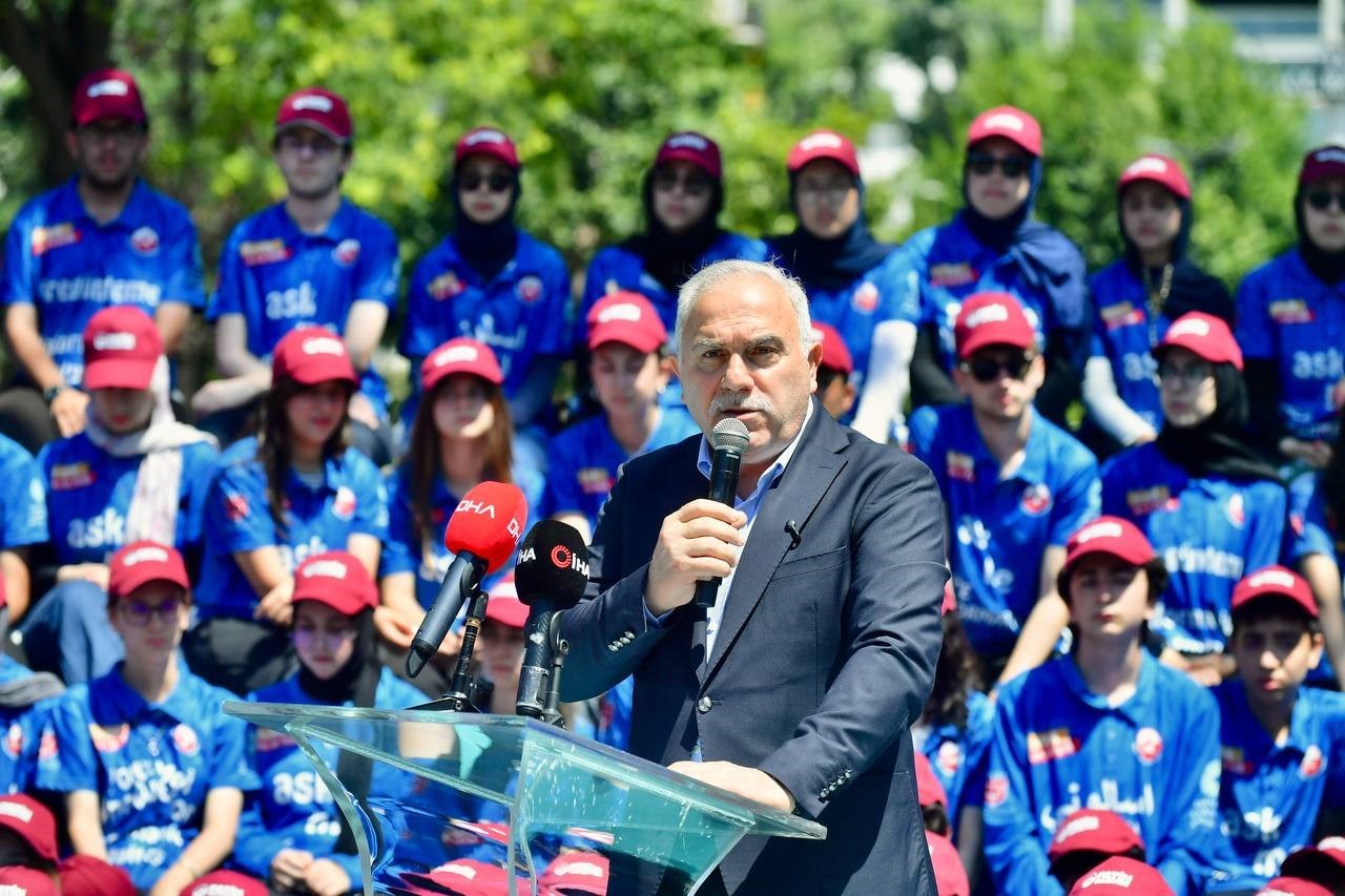 Fatih’te gönüllü turizm elçileri görev başında