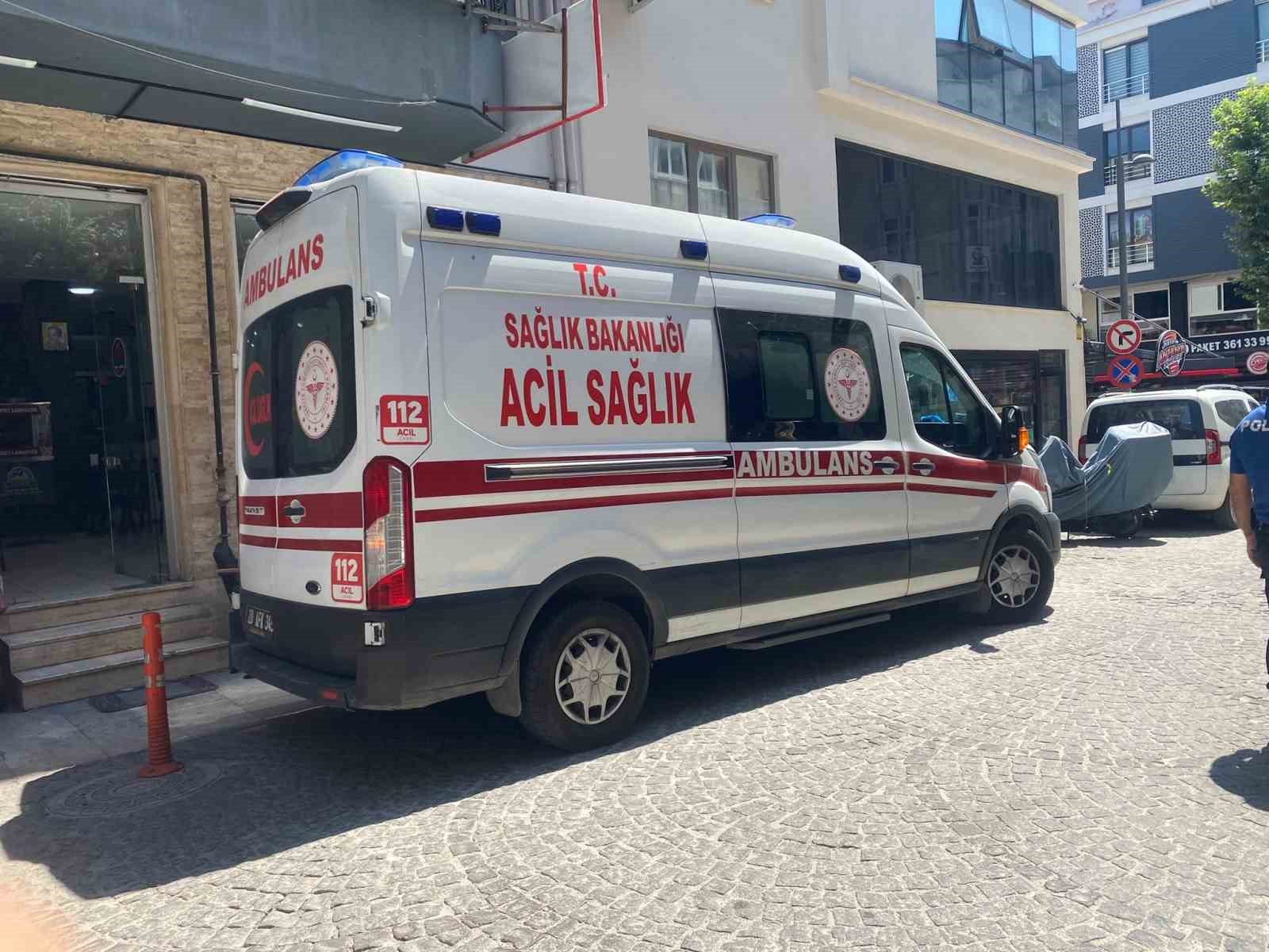 İş yerine giderken fenalaşan esnaf sığındığı pastanede hayatını kaybetti