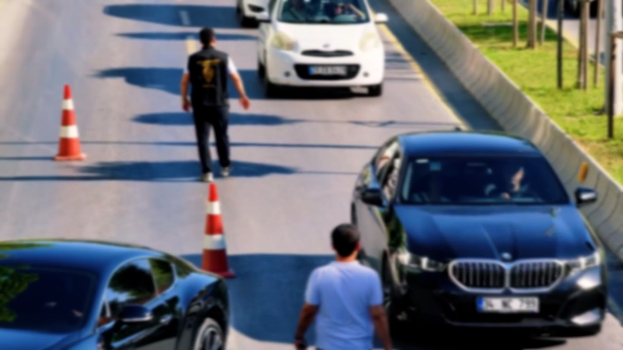 Başakşehir’de dron destekli denetimlerde 248 sürücüye 613 bin lira ceza kesildi