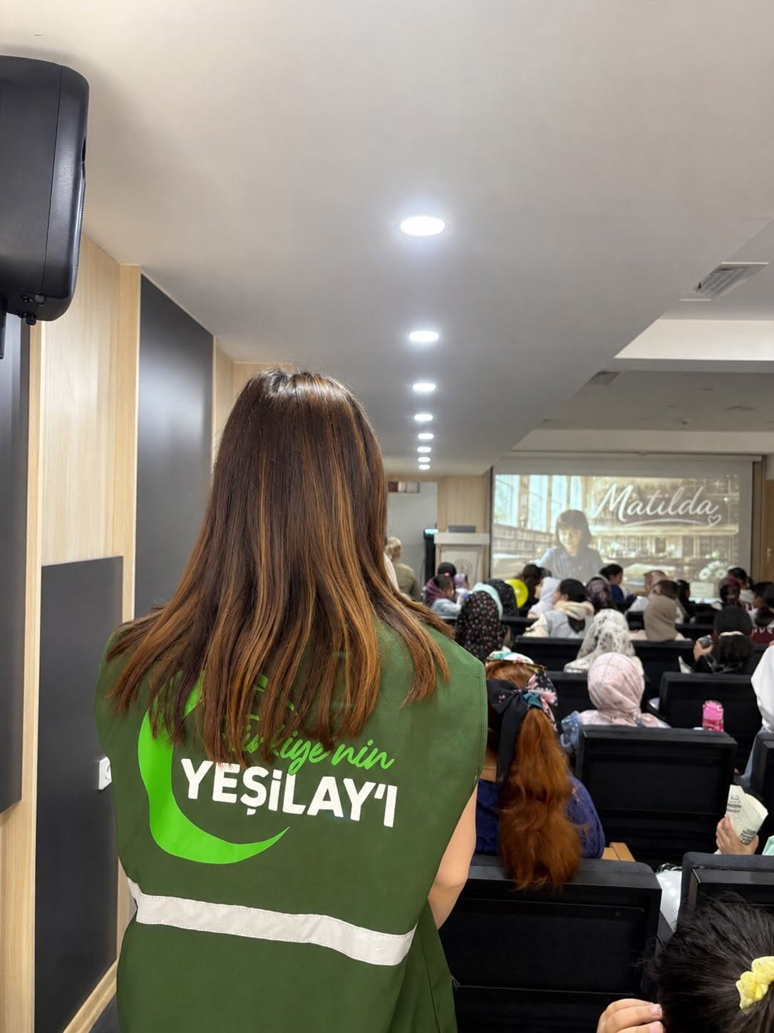 Kars’ta çocuklara hem sinema keyfi hem sağlıklı yaşam bilinci