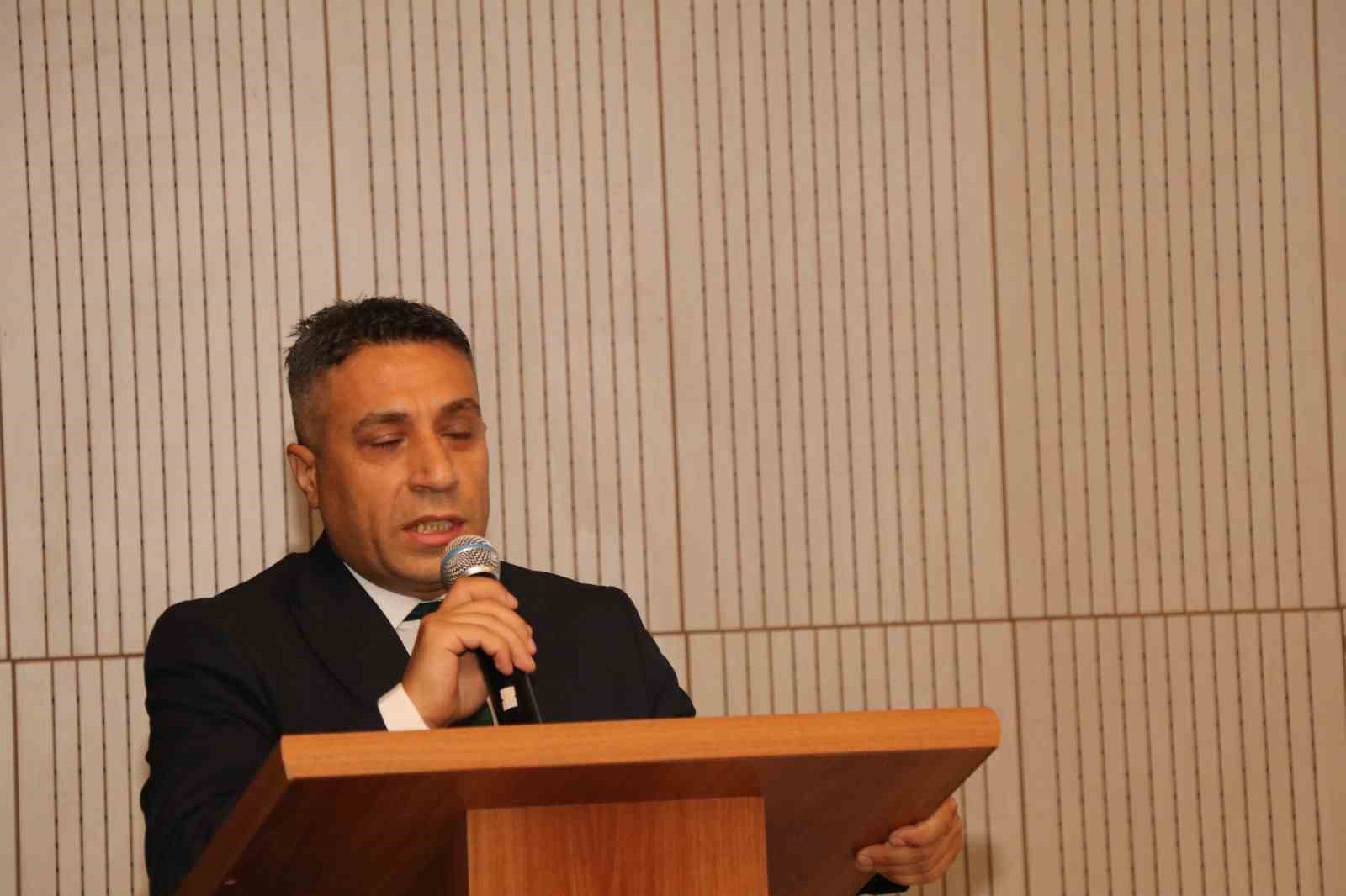 PTT hizmetleri Oltu’da tanıtıldı: Muhtar ve esnaflara bilgilendirme toplantısı düzenlendi