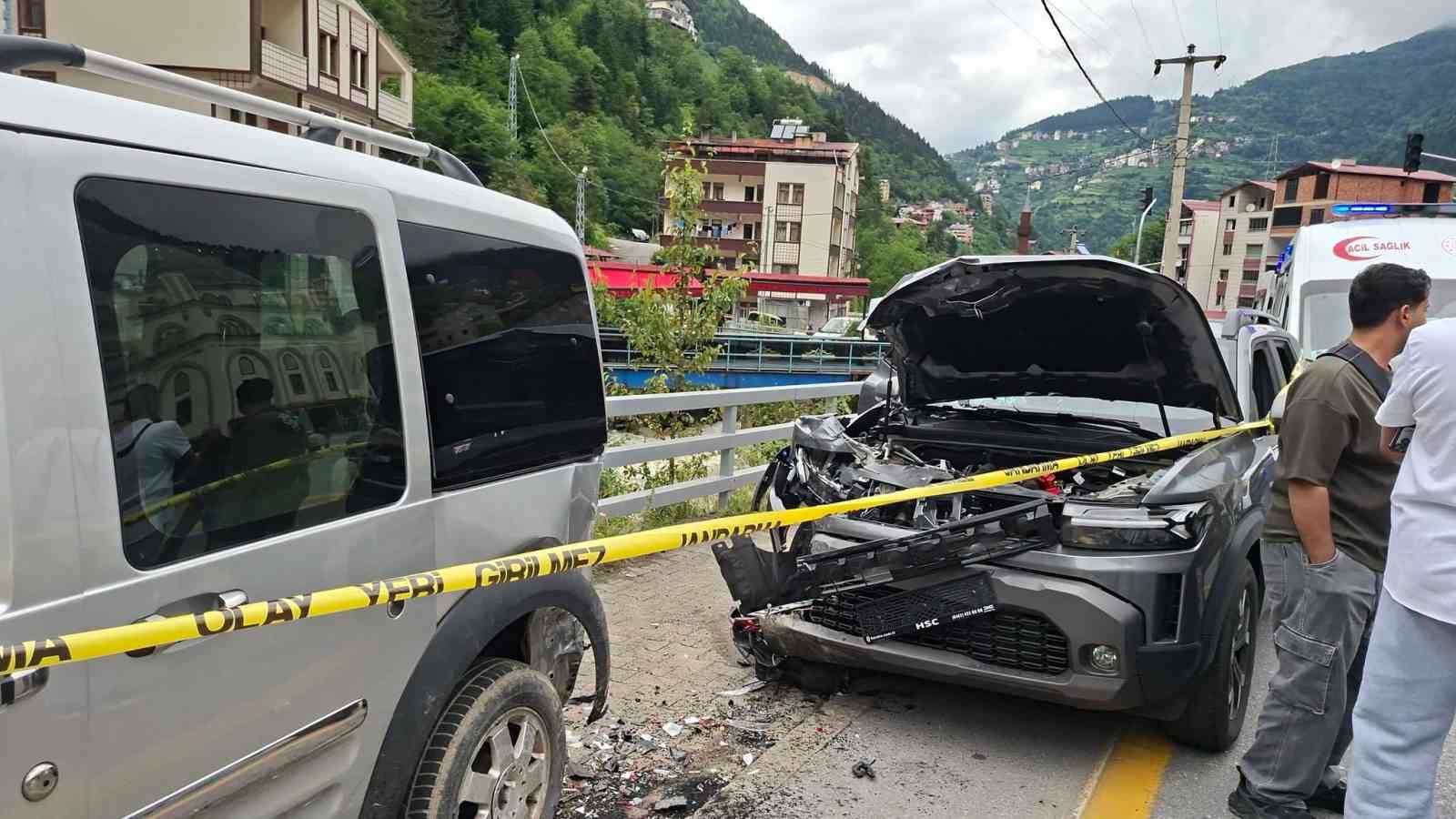 Trabzon’da trafik kazası: 7 Arap turist yaralı