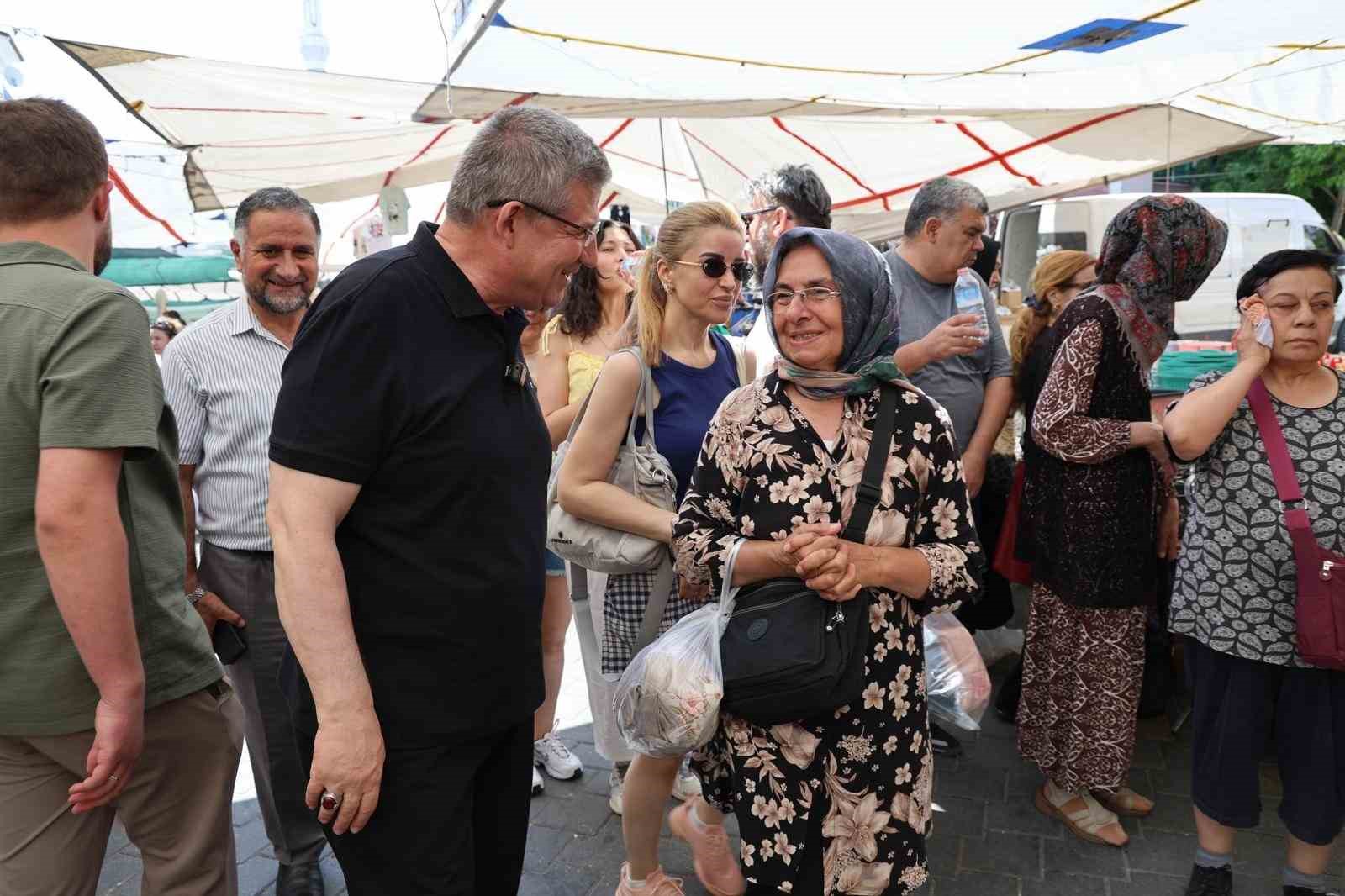 AK Partili İl Başkanı Subaşıoğlu esnafın yanında