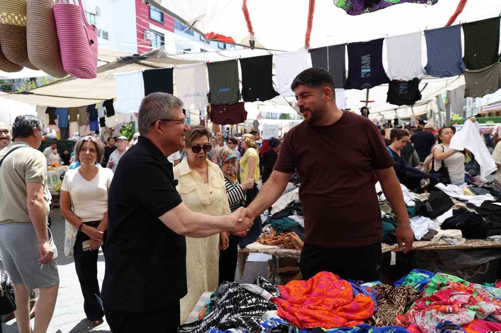 AK Partili İl Başkanı Subaşıoğlu esnafın yanında