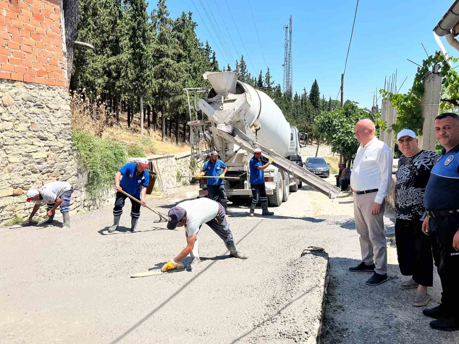 Başkan Kumral mahallerde yürütülen çalışmaları yerinde inceledi