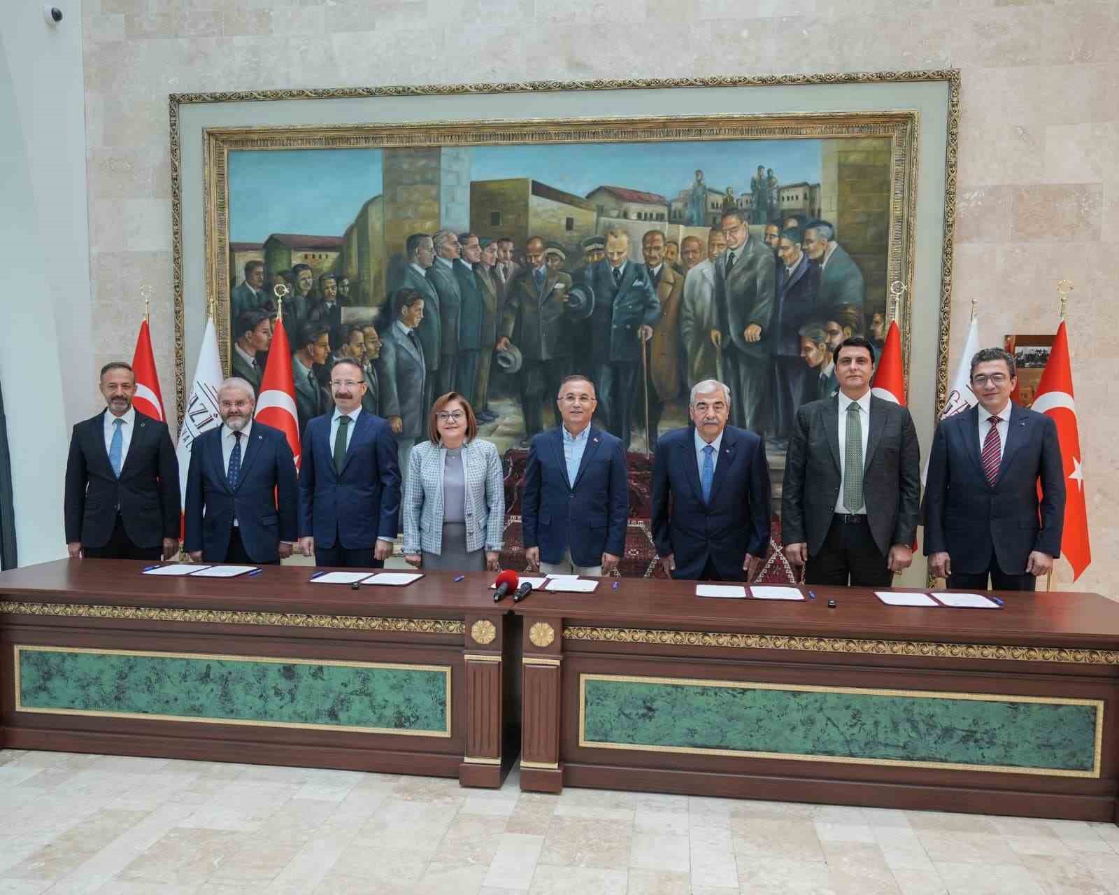 İmzalar Kur’an Kursu için atıldı