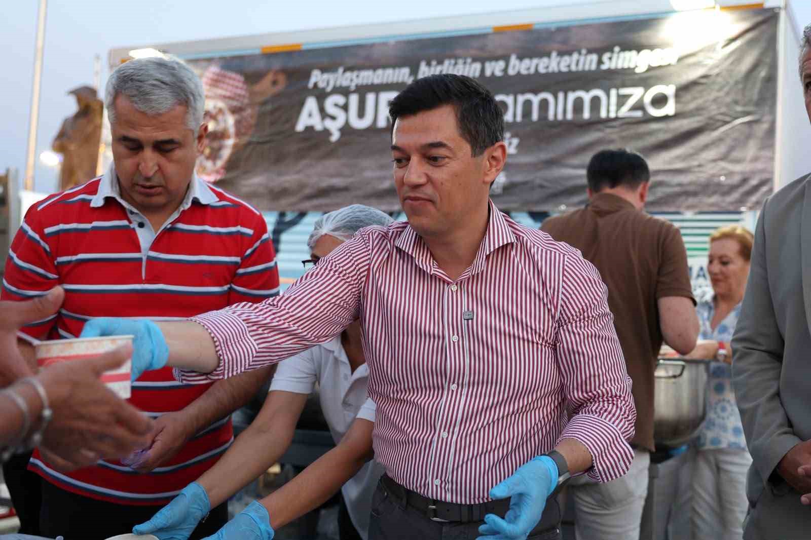Marmaris Belediyesi’nden 2 bin kişilik aşure hayrı