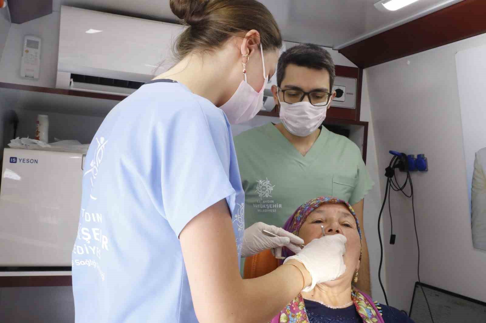 Mobil diş klinikleri Germencik ve Koçarlı’da vatandaşlarla buluştu