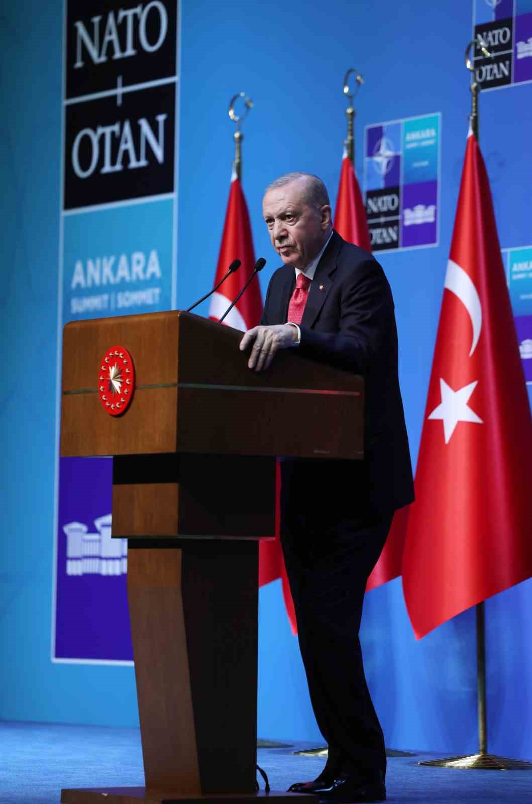 Cumhurbaşkanı Erdoğan: "NATO birbirine bağımlı ülkelerin değil, birbirine güç katan müttefiklerin ittifakı olmalıdır"