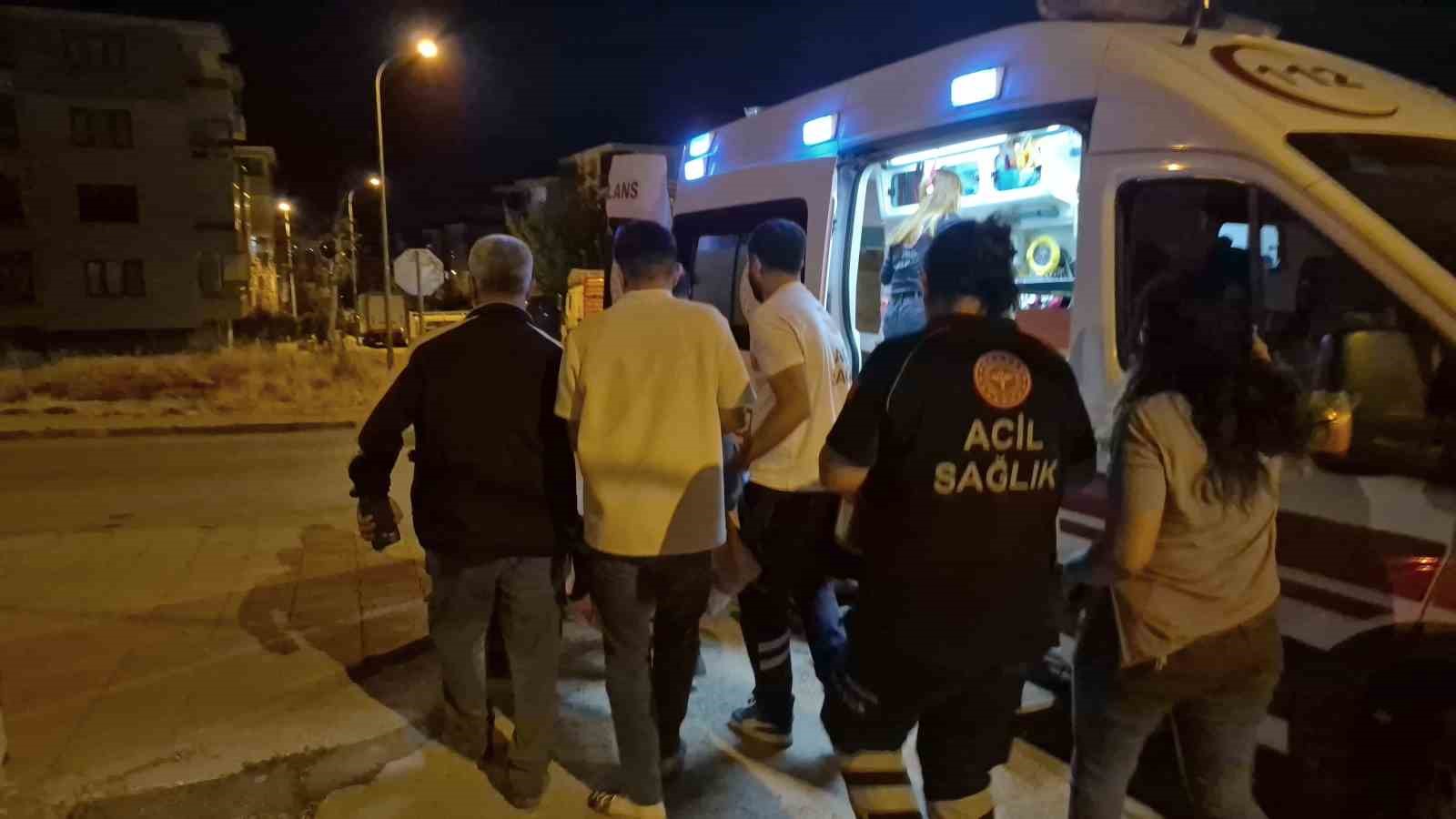 Eskişehir’de bunalıma giren şahıs kendi karnına bıçak sapladı