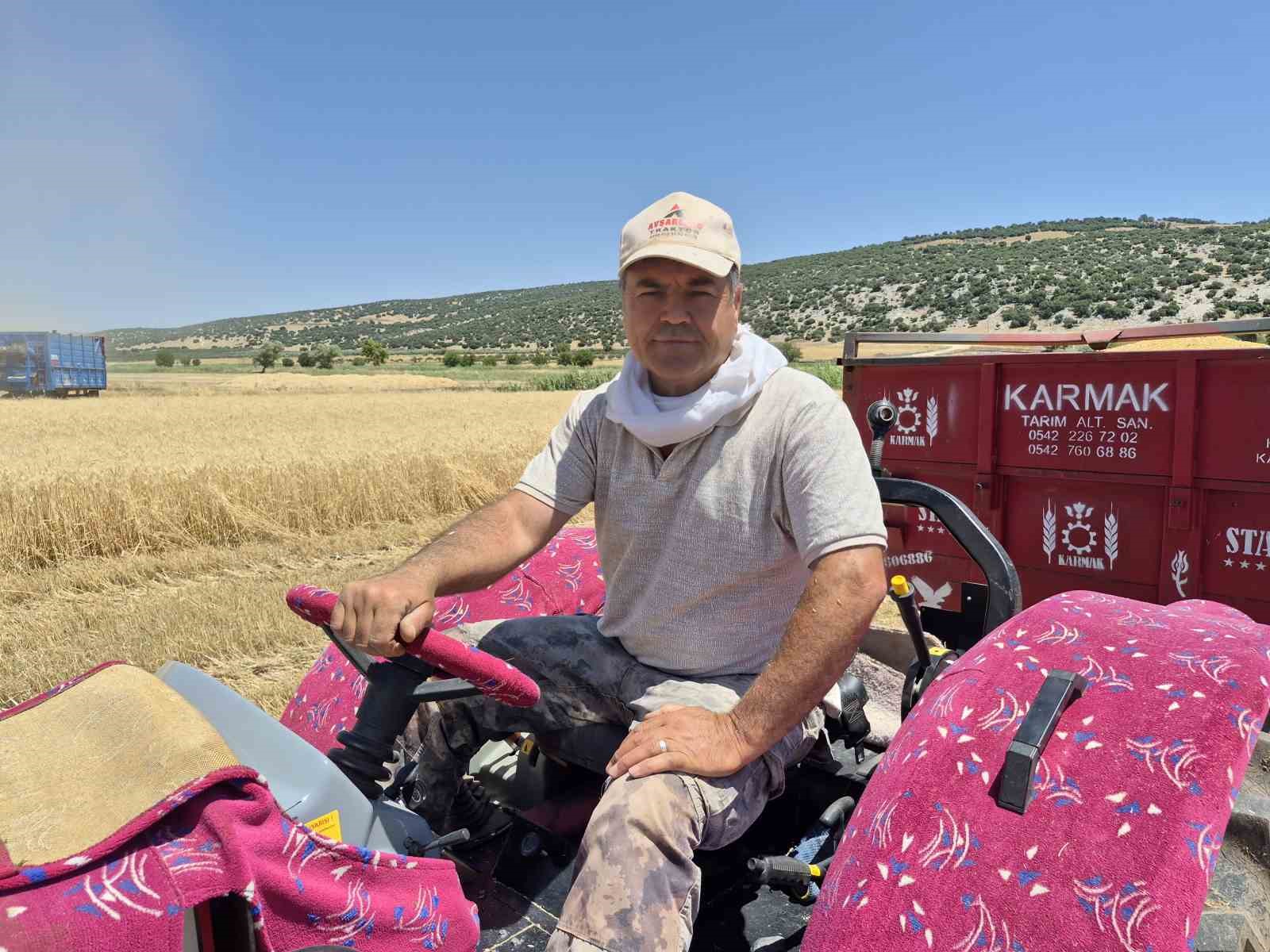 Gaziantep’te arpa ve buğday hasadı devam ediyor