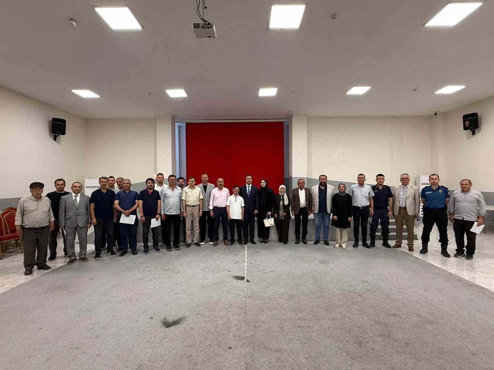 Çavdarhisar Kaymakamı Murat Ak’a veda programı düzenlendi