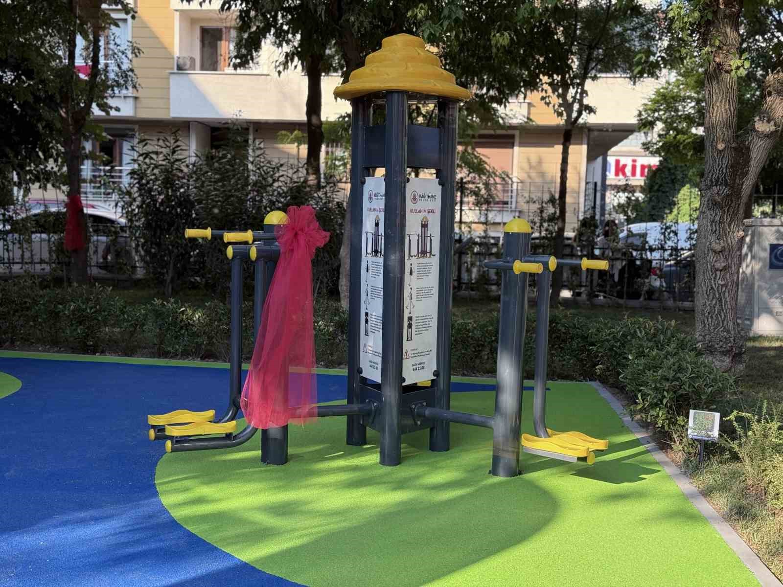 Kağıthane’de yenilenen Muammer Aksoy Parkı’nın açılışı yapıldı