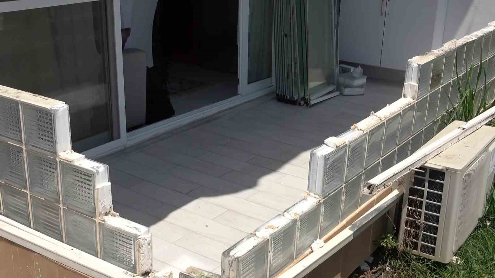 20 santimetrelik balkon çıkıntısı için kepçeli yıkıma ev sahipleri isyan etti