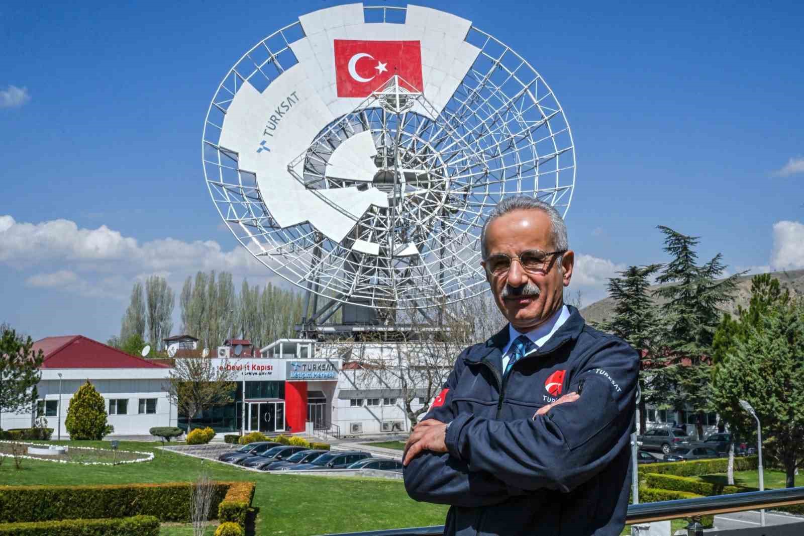 Bakan Uraloğlu: "Türksat 6A üzerinden Güney Asya kapsamasındaki 10 ülkede 69 televizyon kanalına yayın hizmeti sunuyoruz"