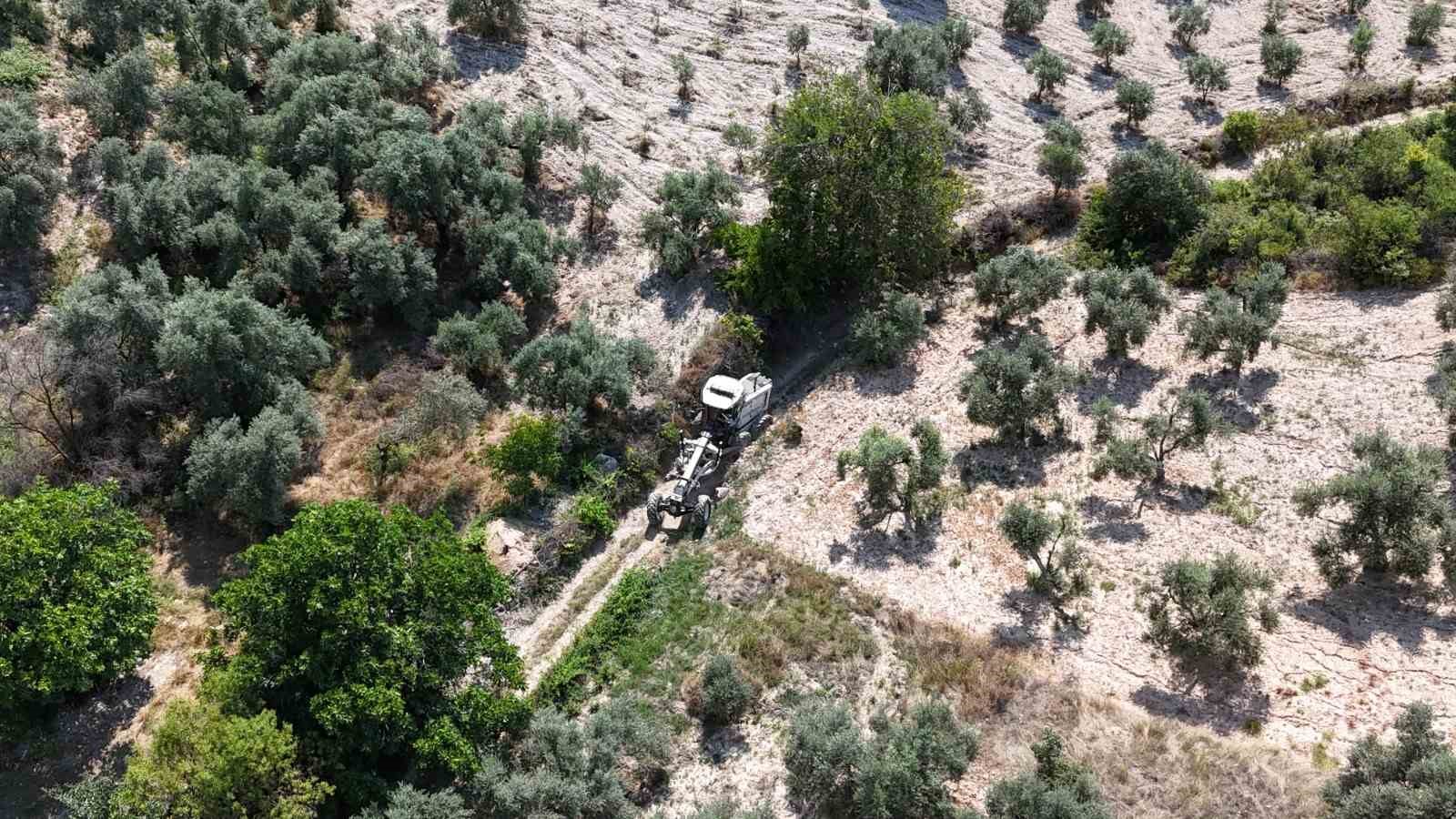 Bozdoğan Belediyesi’nden Örencik’te bahçe yolu çalışması