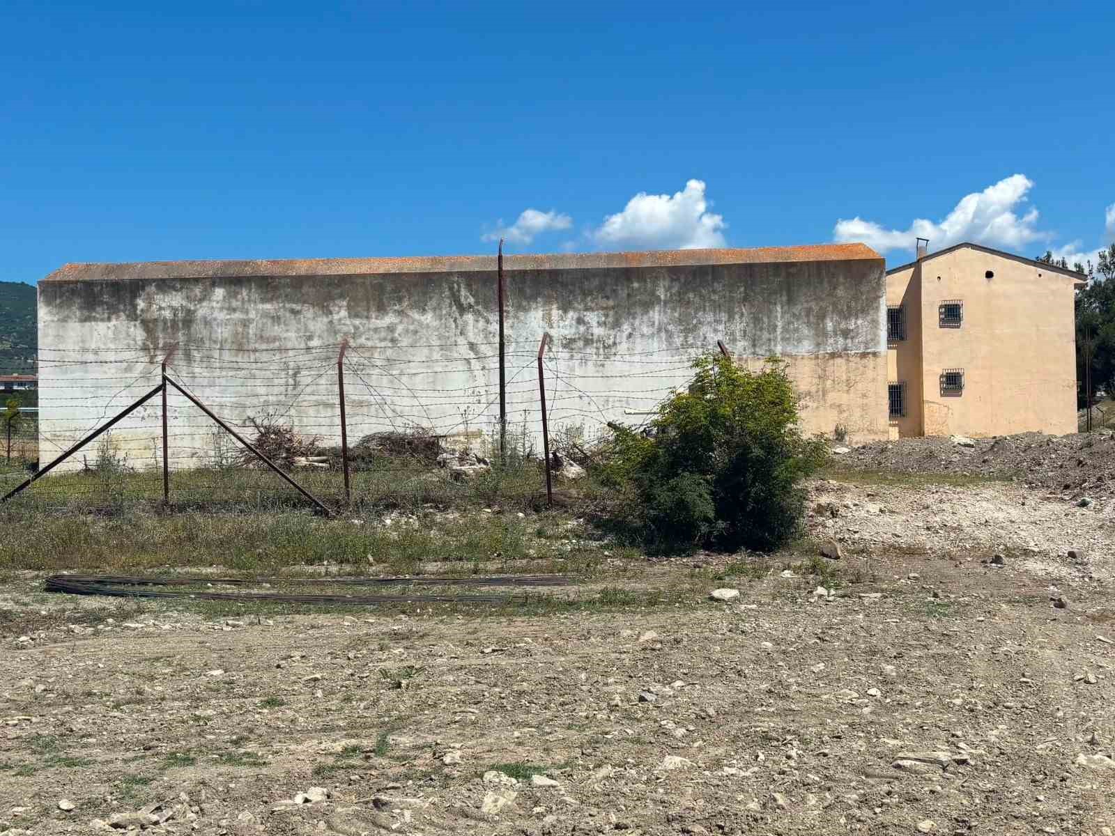 Eski cezaevi üretim üssüne dönüşüyor