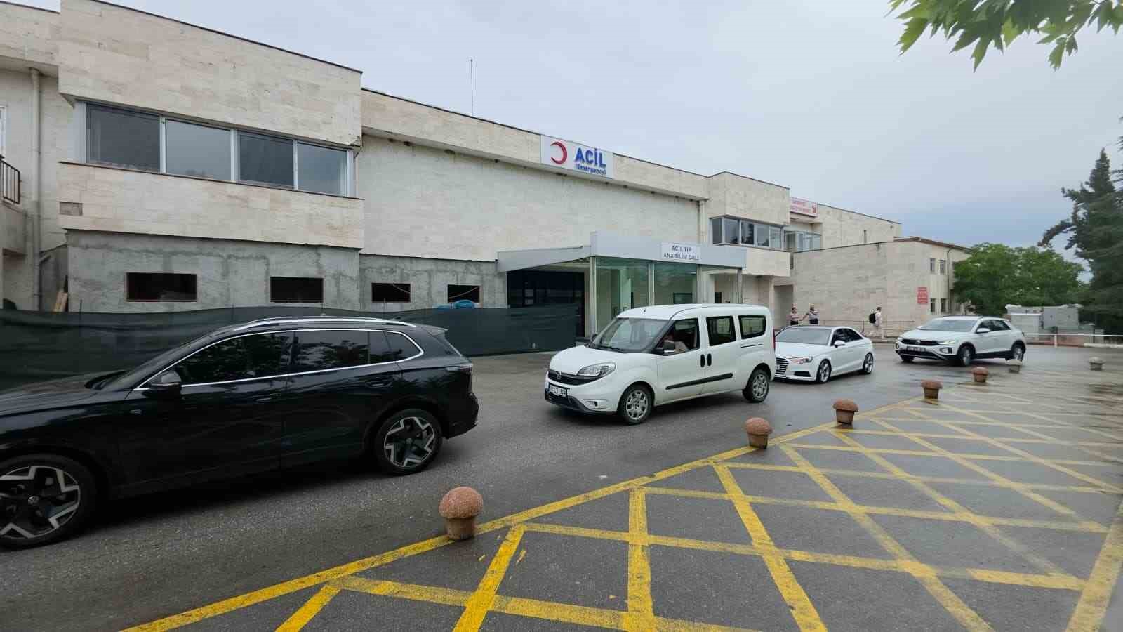 Eski eş dehşeti: Genç kadın hayatını kaybetti, 4 yaşındaki kızının durumu ciddiyetini koruyor