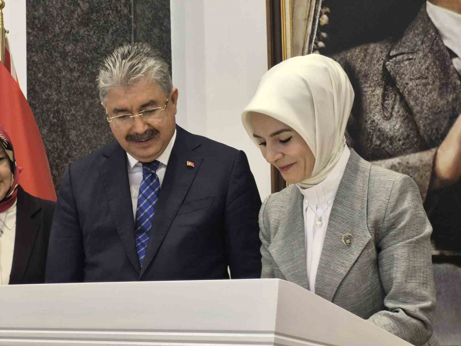 Aile ve Sosyal Hizmetler Bakanı Göktaş’tan Eskişehir Valiliği’ne ziyaret