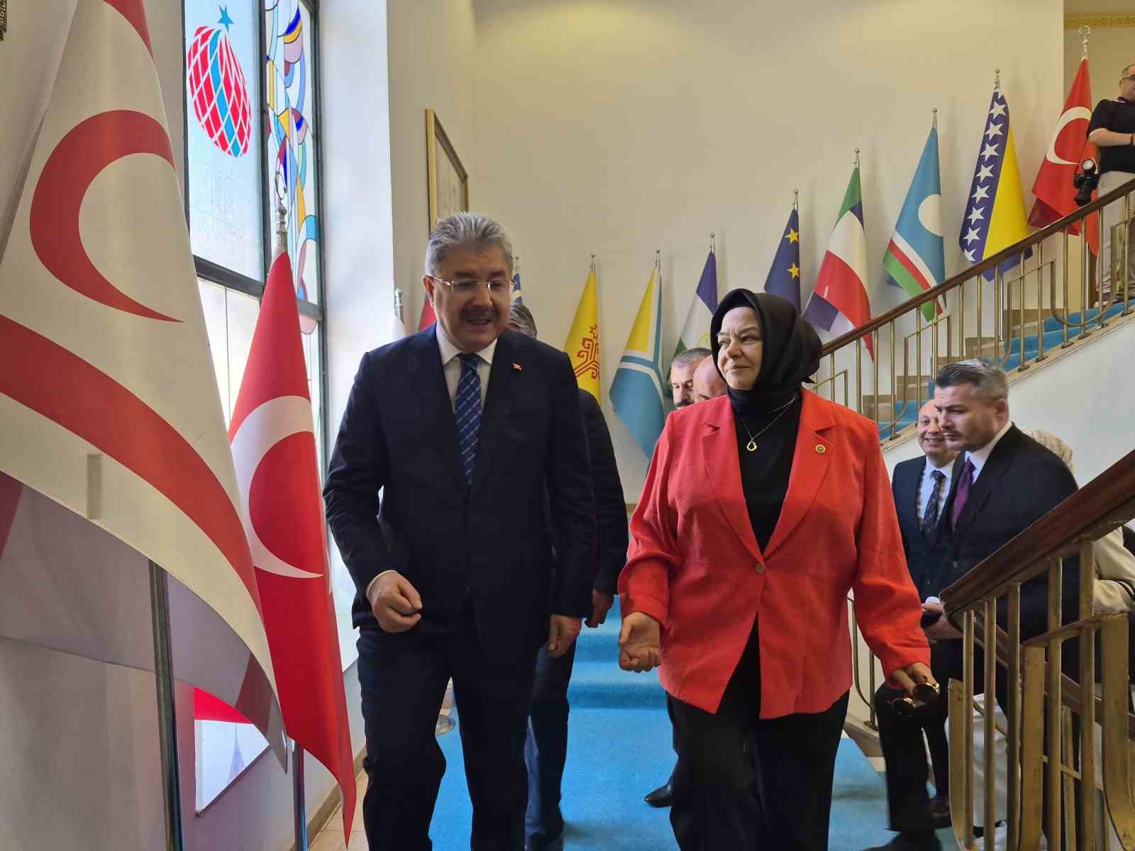 Aile ve Sosyal Hizmetler Bakanı Göktaş’tan Eskişehir Valiliği’ne ziyaret