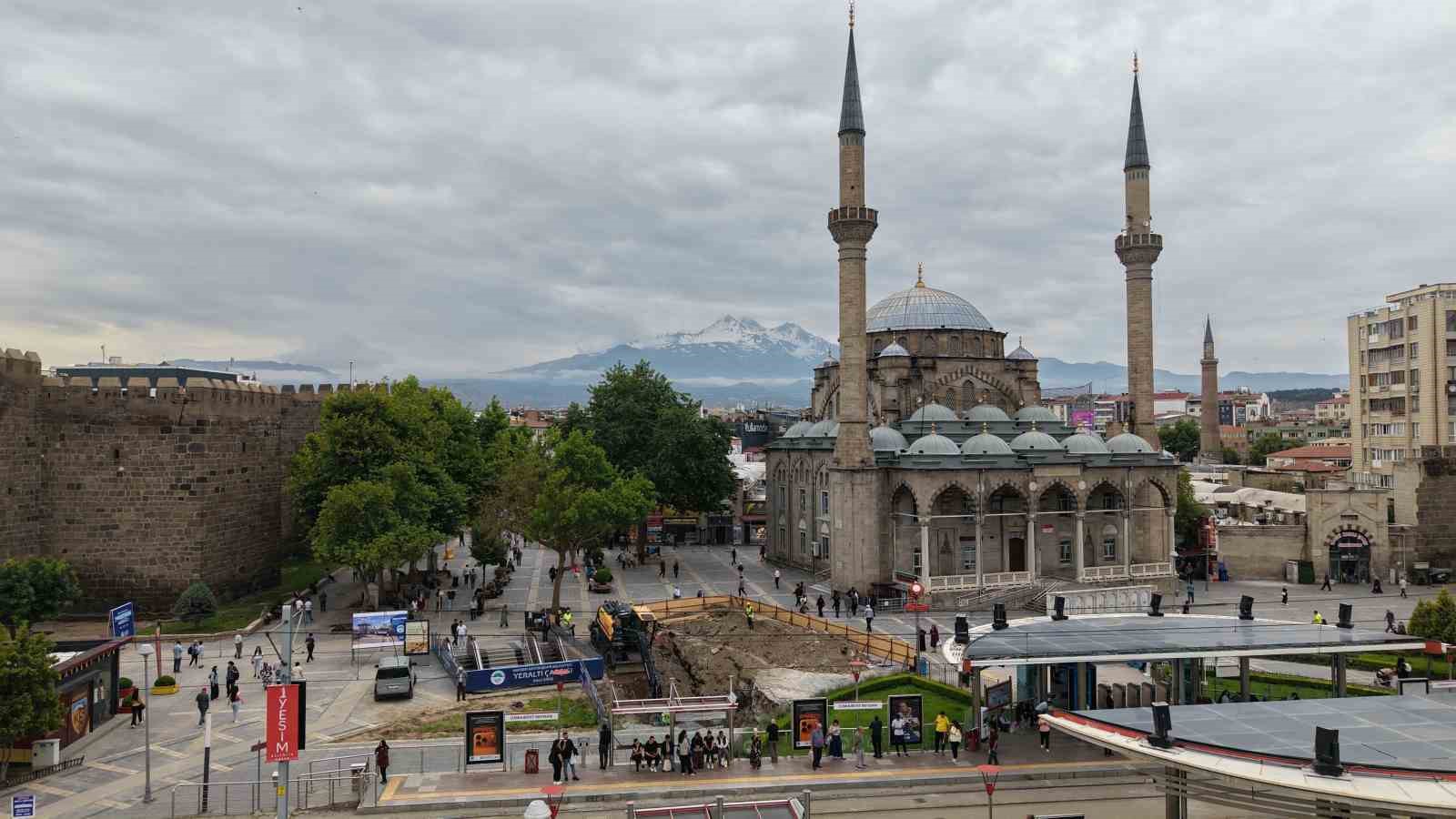 Büyükşehirden 8 milyon TL’lik engelsiz ulaşım hamlesi: Yeraltı Çarşısı’na asansör projesi