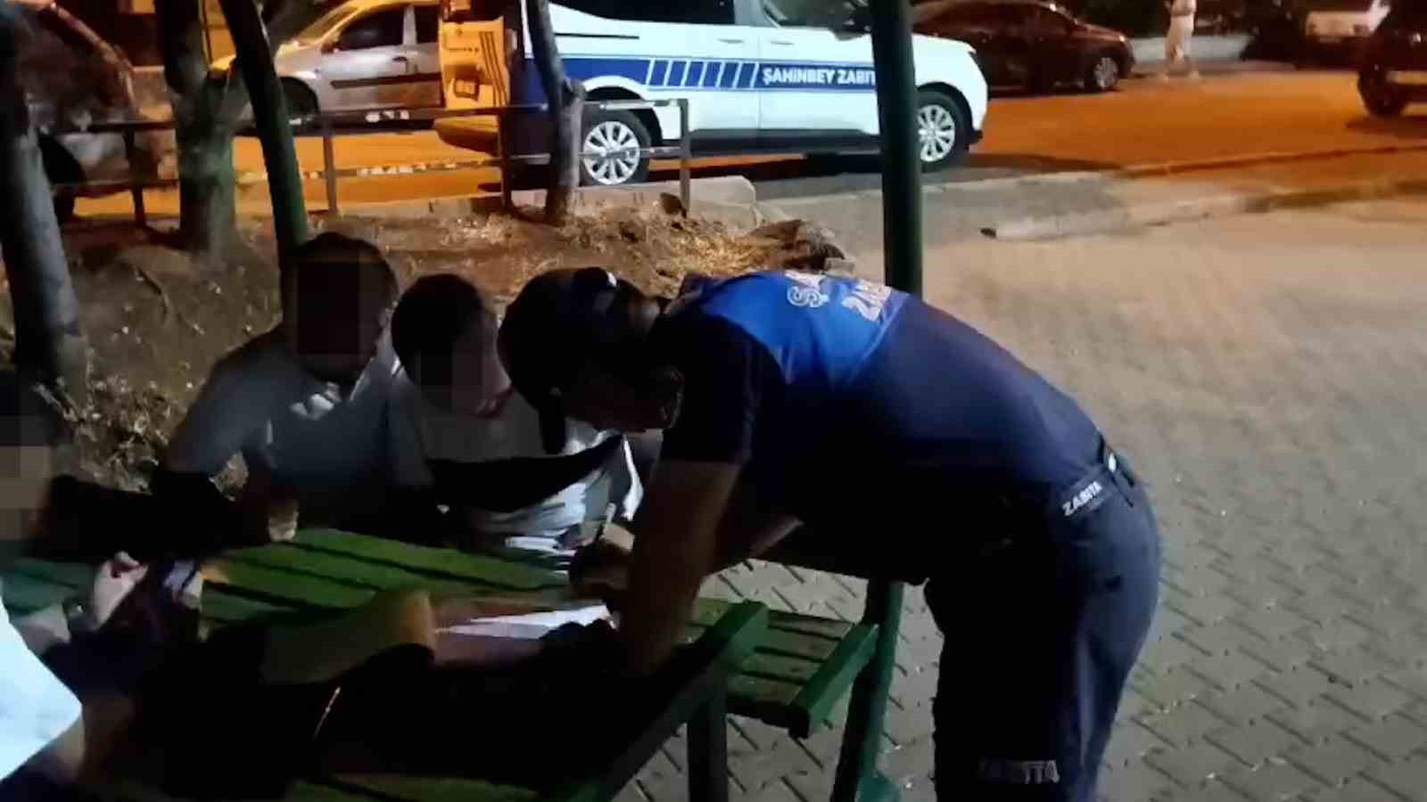 Şahinbey’de çevreyi kirletenlere kameralı tespitle anında ceza