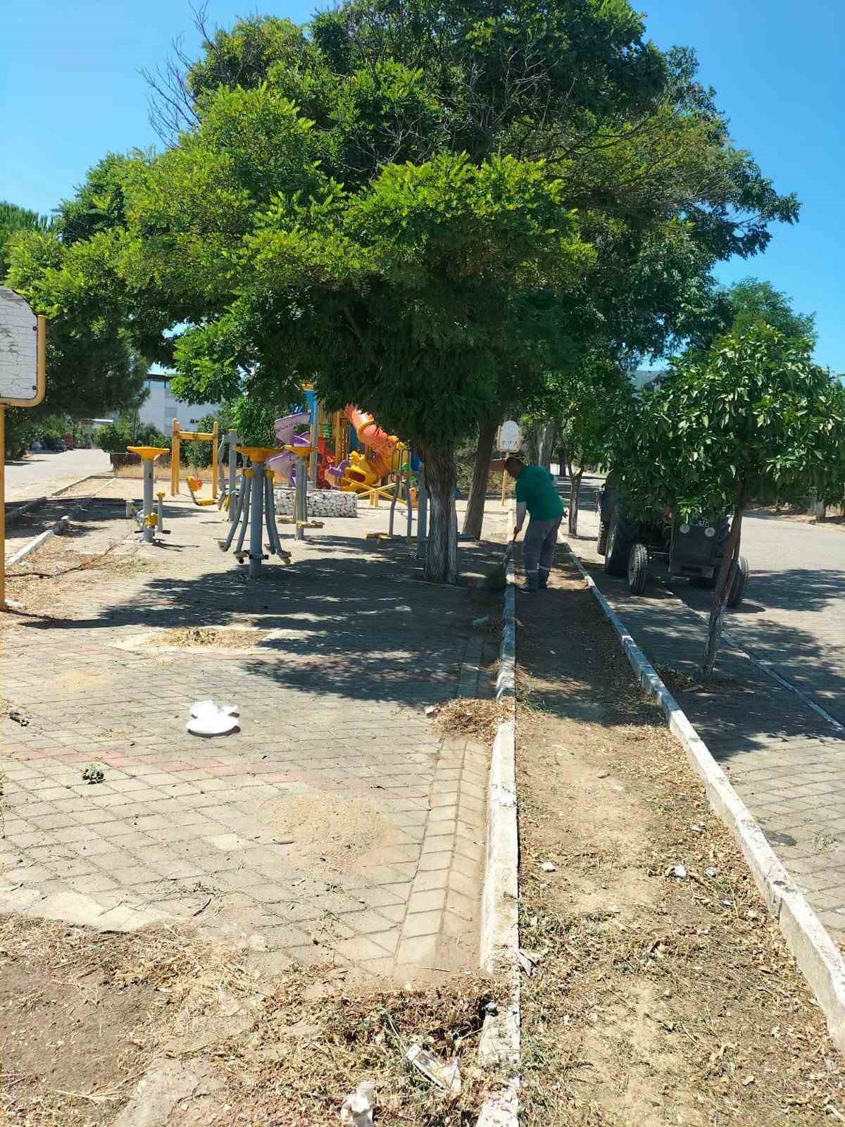Germencik’te temizlik çalışmaları aralıksız sürüyor