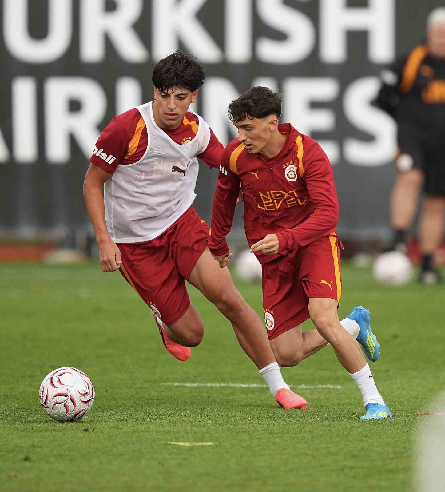 Galatasaray’da yeni sezon hazırlıkları devam etti