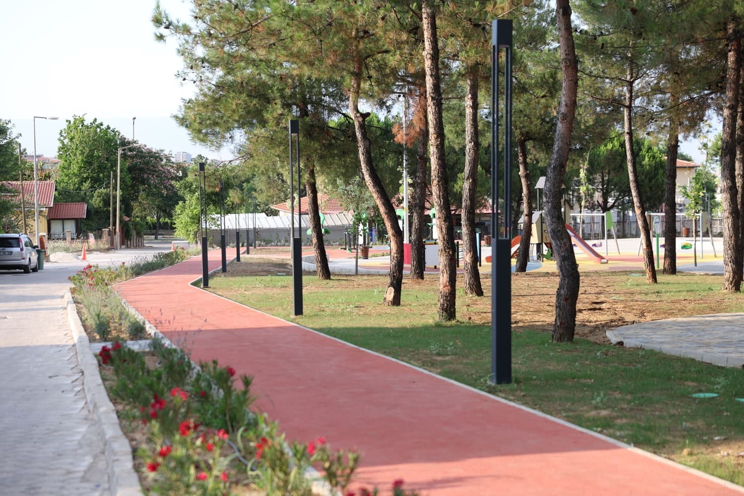 Yenişehir Mahallesi’ndeki 7 bin 670 metrekarelik park yenilendi