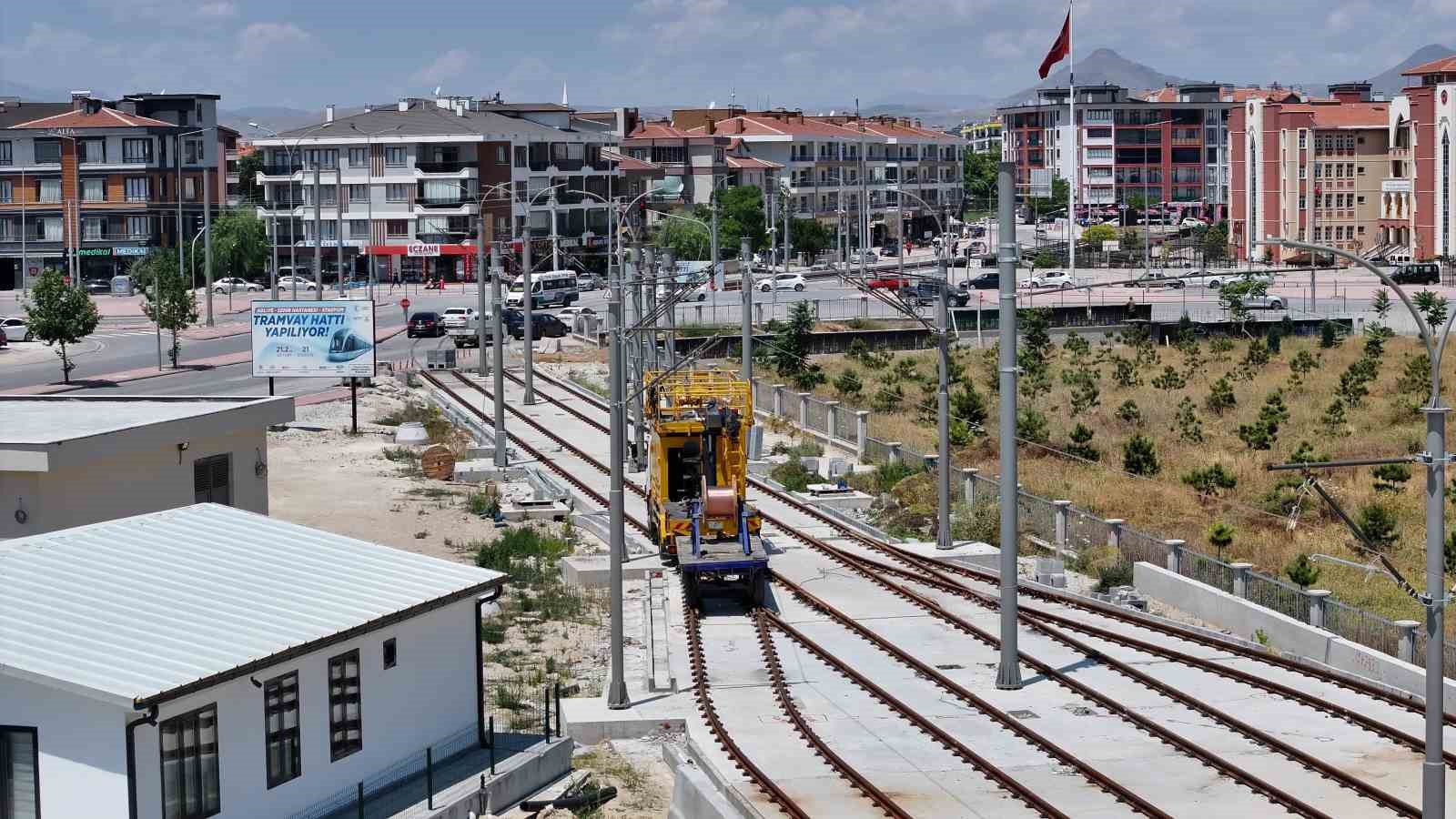 Başkan Altay: "Adliye-Şehir Hastanesi tramvay uzatma hattında test sürüşleri öncesi son aşamaya geldik"