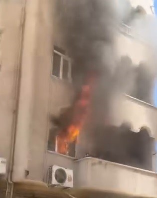 Elazığ’da ev yangını söndürüldü