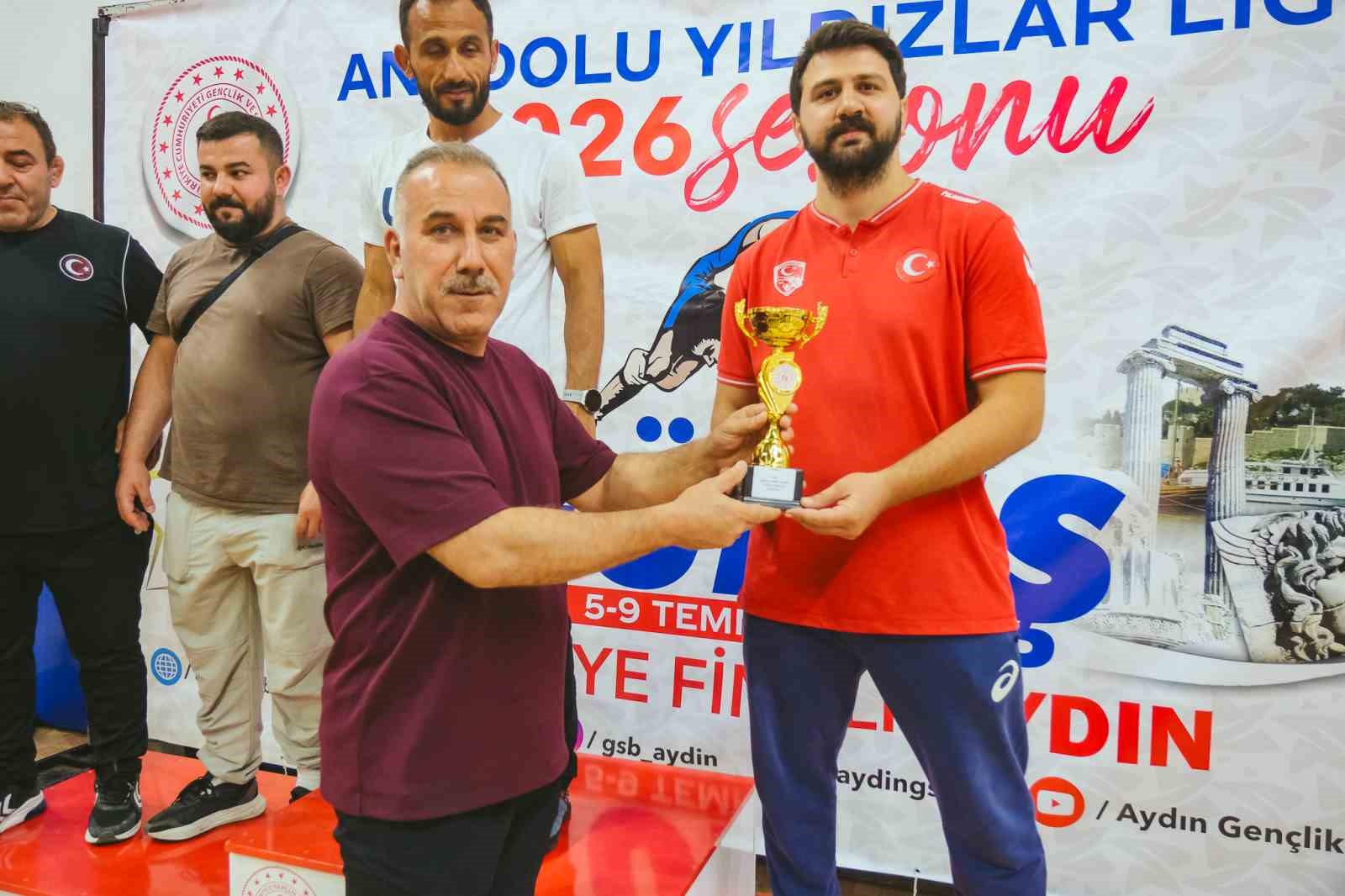 Anadolu Yıldızlar Ligi Güreş Türkiye Finalleri Söke’de tamamlandı