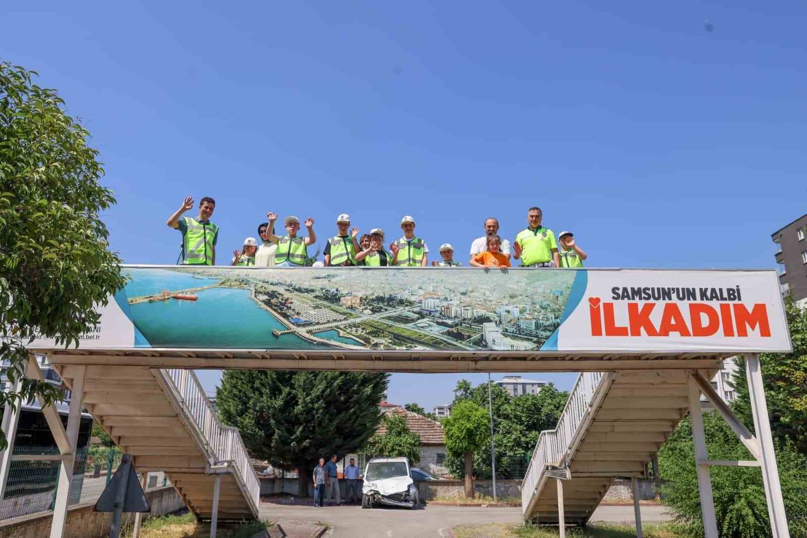 Down sendromlu çocuklara uygulamalı trafik eğitimi