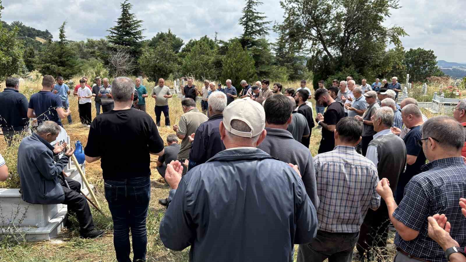 Annesinden sonra 4 yaşındaki Öykü de yaşam savaşını kaybetti