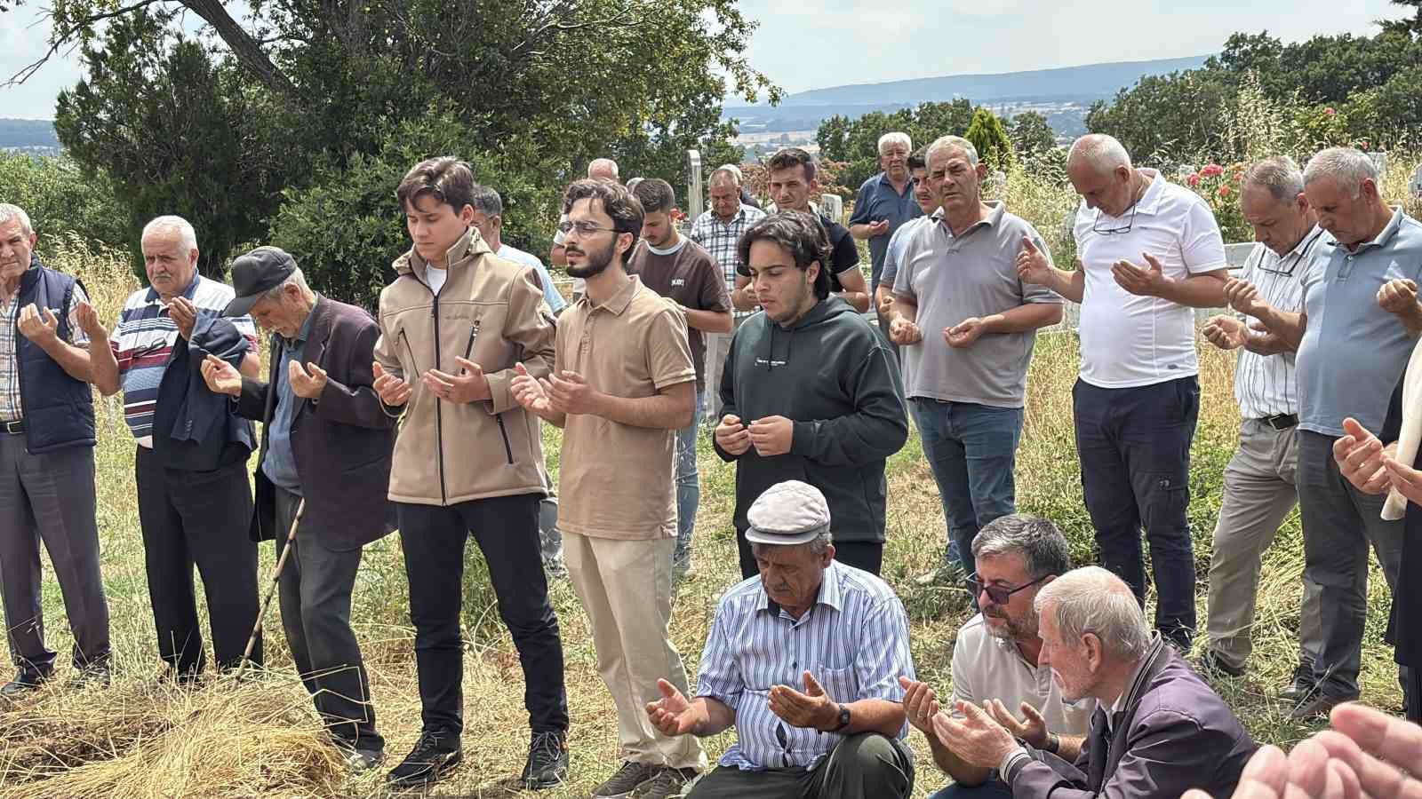 Annesinden sonra 4 yaşındaki Öykü de yaşam savaşını kaybetti