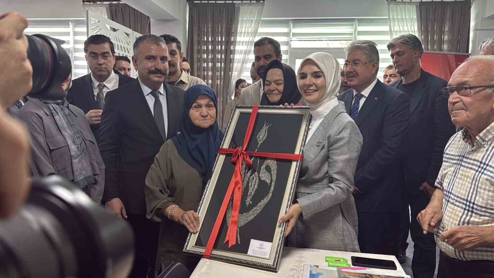 Türkiye’de bir ilk olan Fethi Yılmaz Sezer Aktif Yaşam Merkezi hizmete açıldı