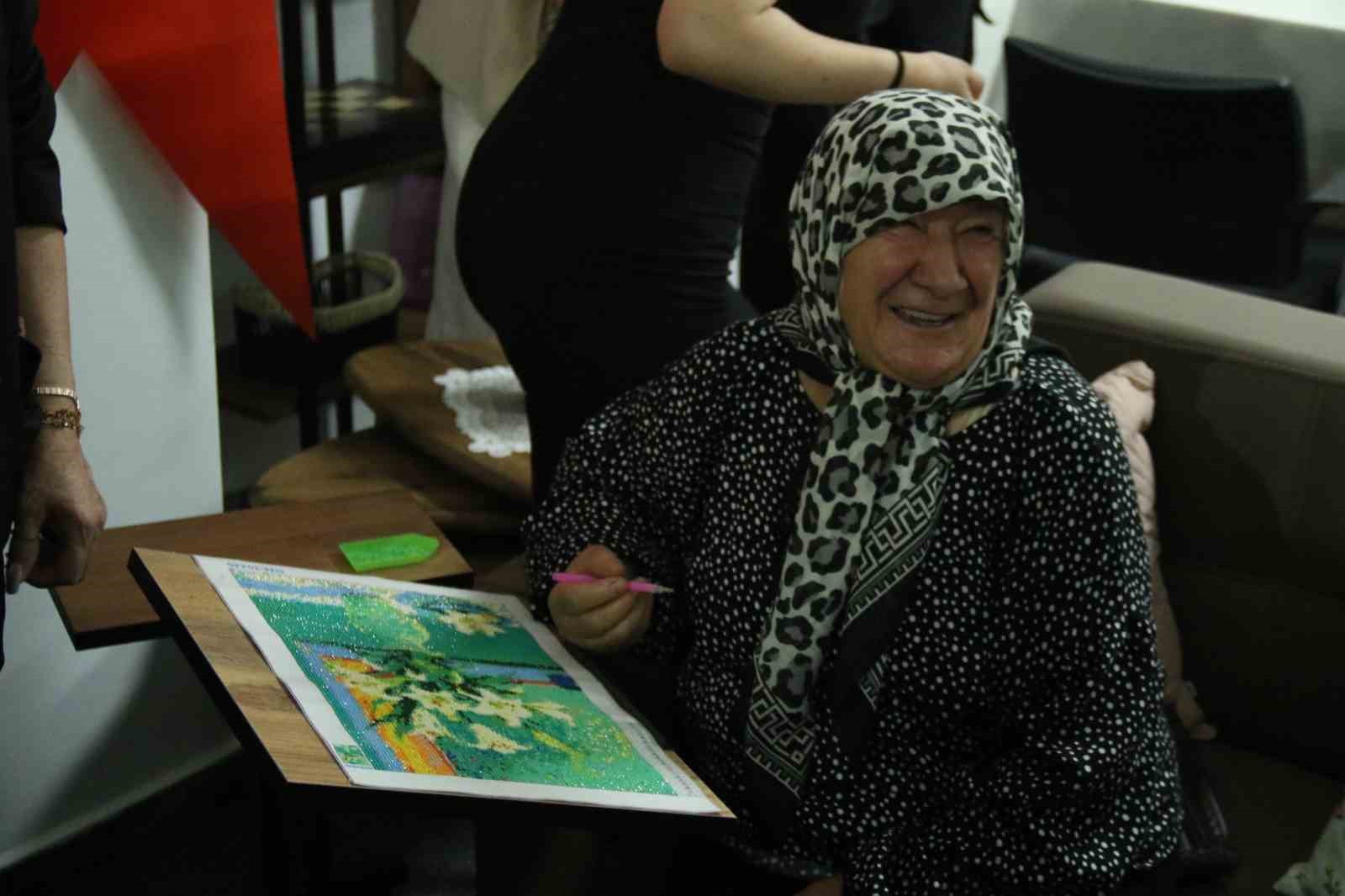 Türkiye’de bir ilk olan Fethi Yılmaz Sezer Aktif Yaşam Merkezi hizmete açıldı