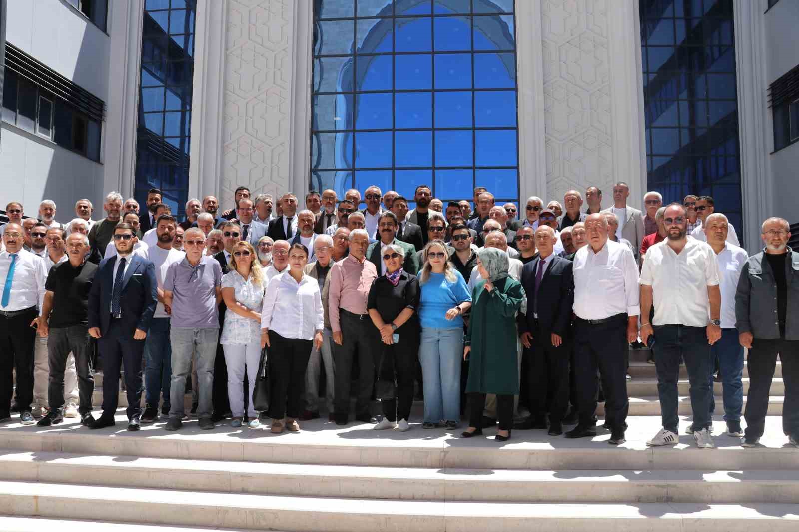 15 milyar liralık dev sağlık yatırımında sona gelindi: 1071 yataklı hastane yıl sonunda açılacak