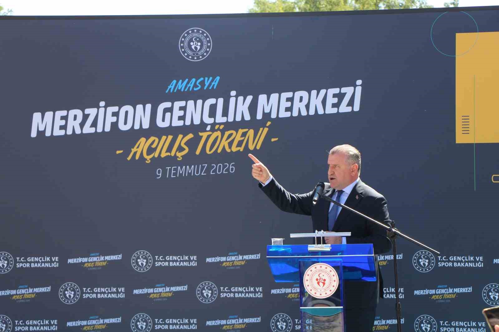 Milli halterci Zehranur Aslan, dünya şampiyonu oldu