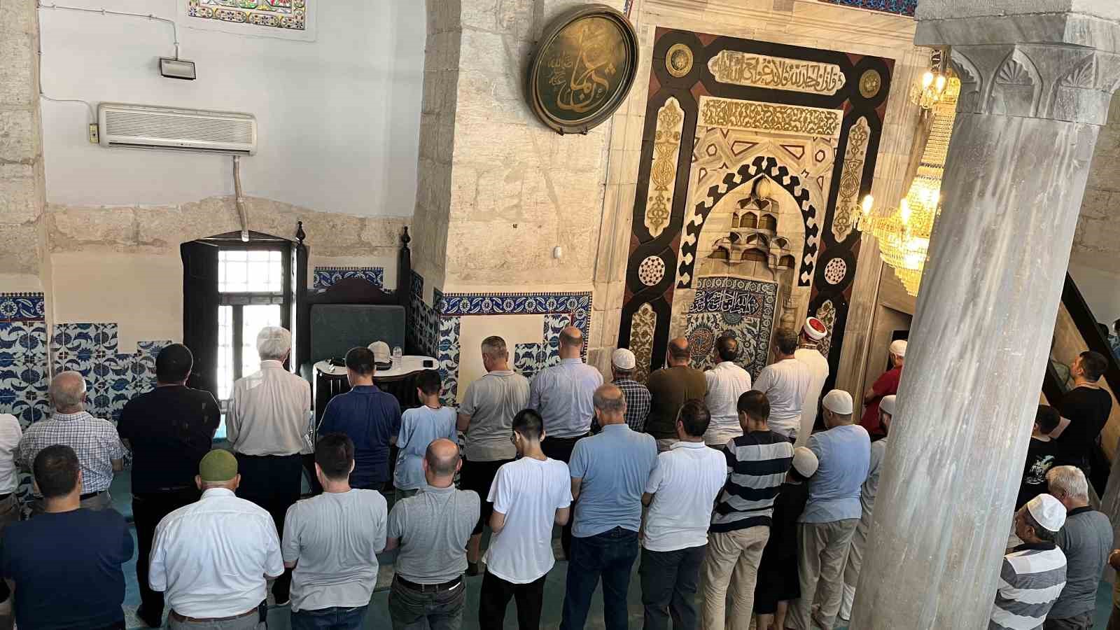 Adana’da 15 Temmuz şehitleri dualarla anıldı