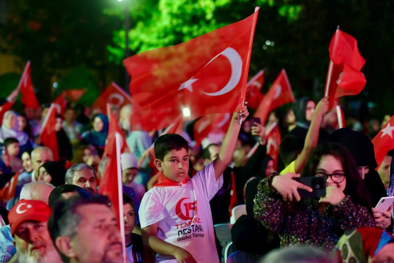 Bilal Erdoğan: "Bu milletin üstüne vurulmak istenen prangalardan kurtuluşunun miladıydı 15 Temmuz gecesi"
