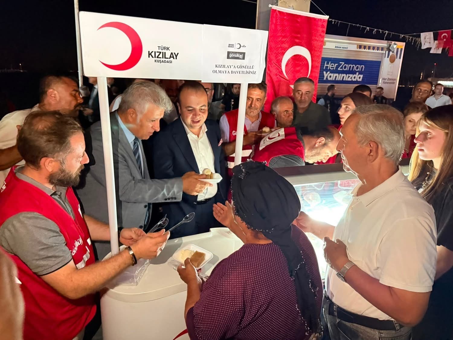 Kuşadası, Didim ve Bozdoğan’da 15 Temmuz unutulmadı