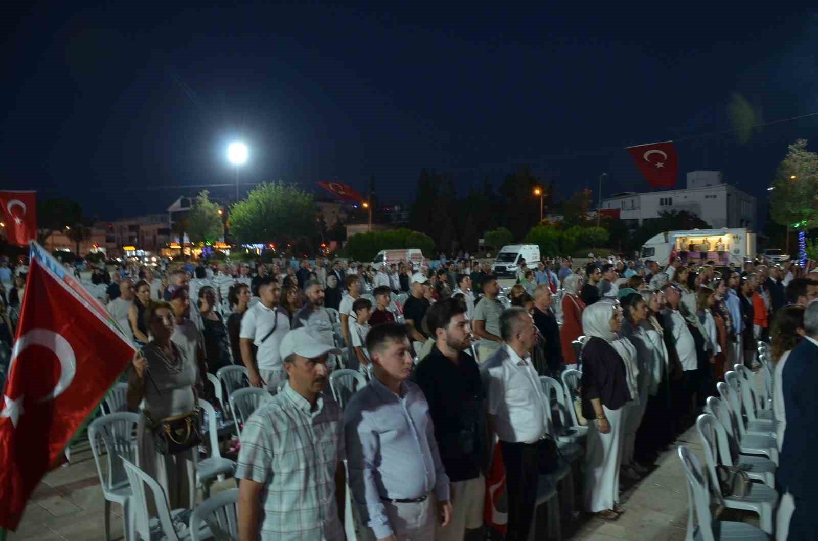 Kuşadası, Didim ve Bozdoğan’da 15 Temmuz unutulmadı
