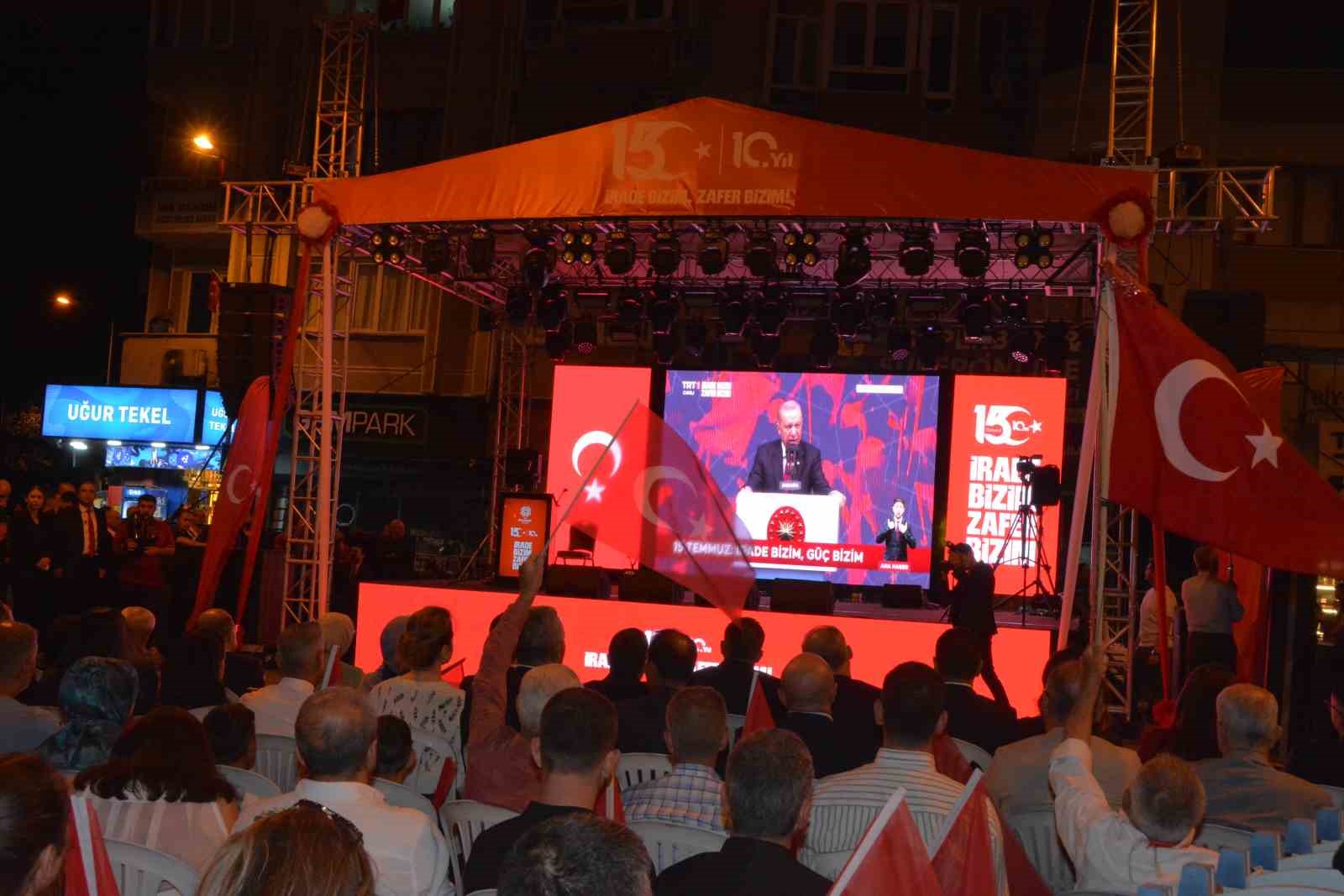 Balıkesir’de ’15 Temmuz Demokrasi Nöbeti’