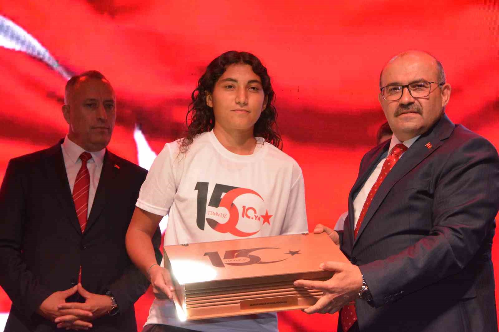 Balıkesir’de ’15 Temmuz Demokrasi Nöbeti’