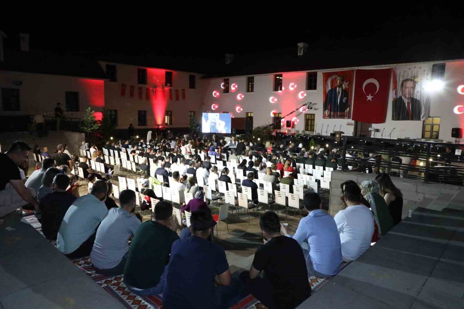 Vali Aygöl: "Ortak geleceğimizi birlikte inşa etmek en önemli sorumluluğumuzdur"