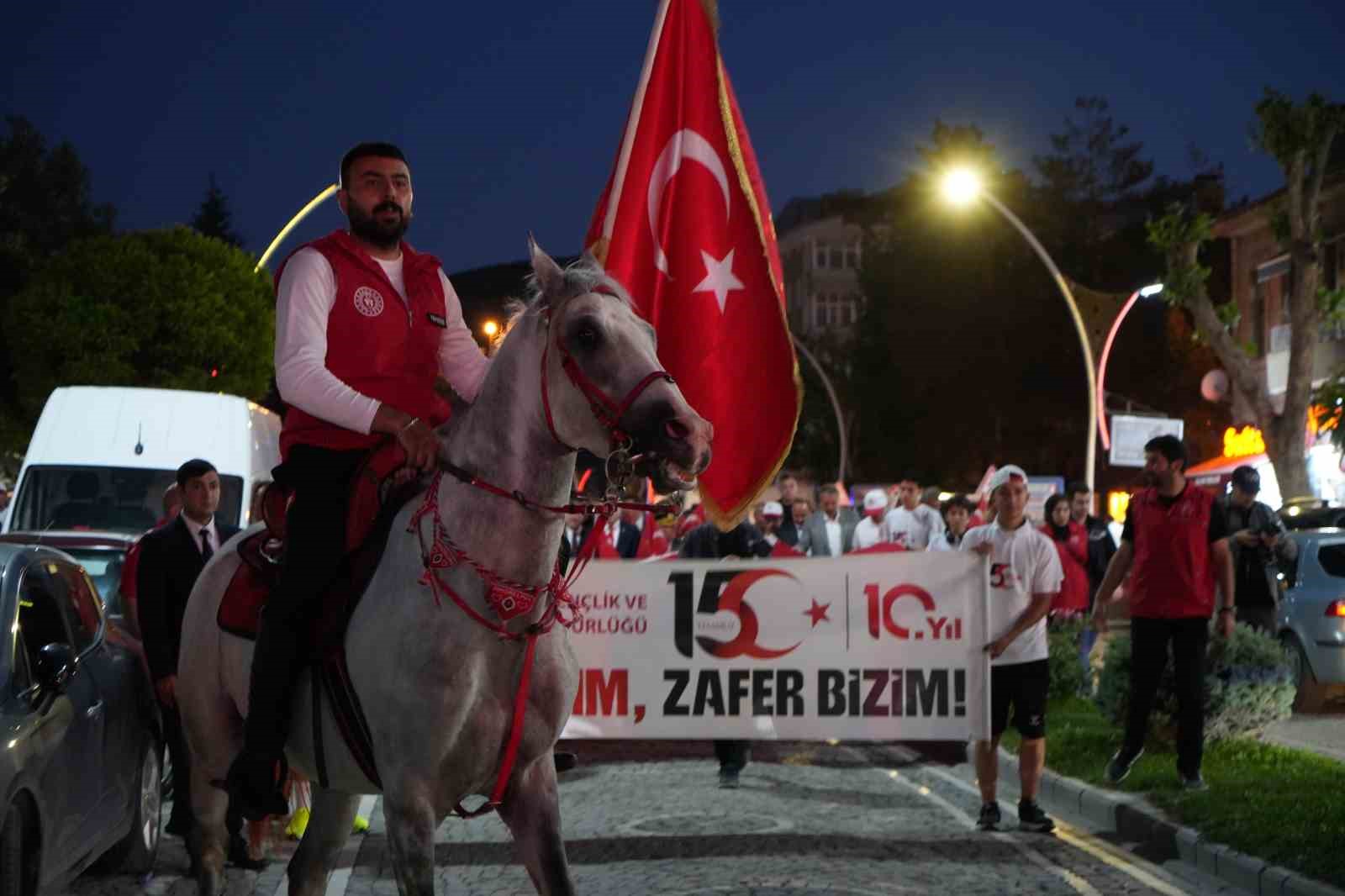 Bayburt’ta 15 Temmuz’un 10’uncu yılında şehitler dualarla anıldı