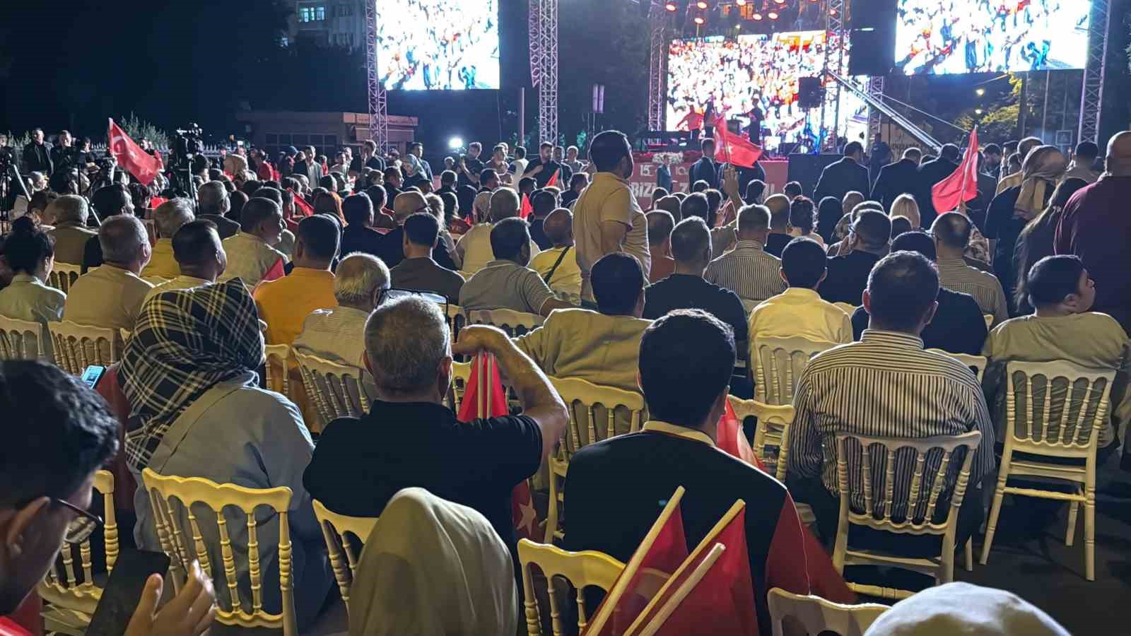 Diyarbakır’da 15 Temmuz Demokrasi ve Milli Birlik Günü etkinlikleri düzenlendi