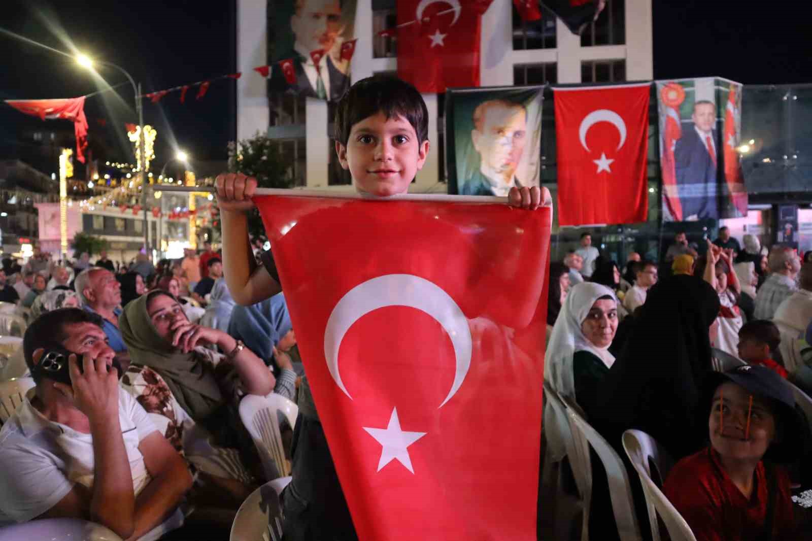 Ümraniye’de 15 Temmuz’un 10’uncu yılında milli birlik ve beraberlik ruhu